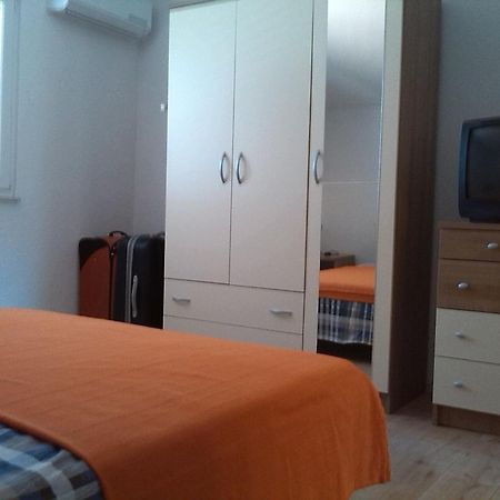 Apartments Batarilo กอร์นยิ คาริน ห้อง รูปภาพ
